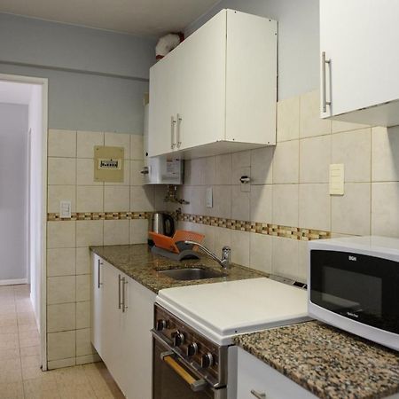 2 Dorm Sobre Av Hipolito Yrigoyen Apartment Cordoba Bagian luar foto